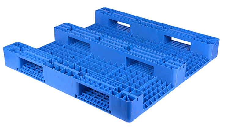 plastic injection mold manufacturers 2.jpg