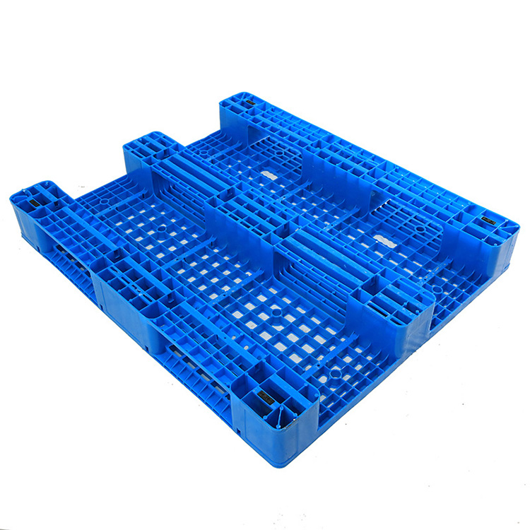 overmolding injection molding process.jpg